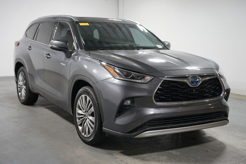 2021 Toyota Highlander Platinum 3