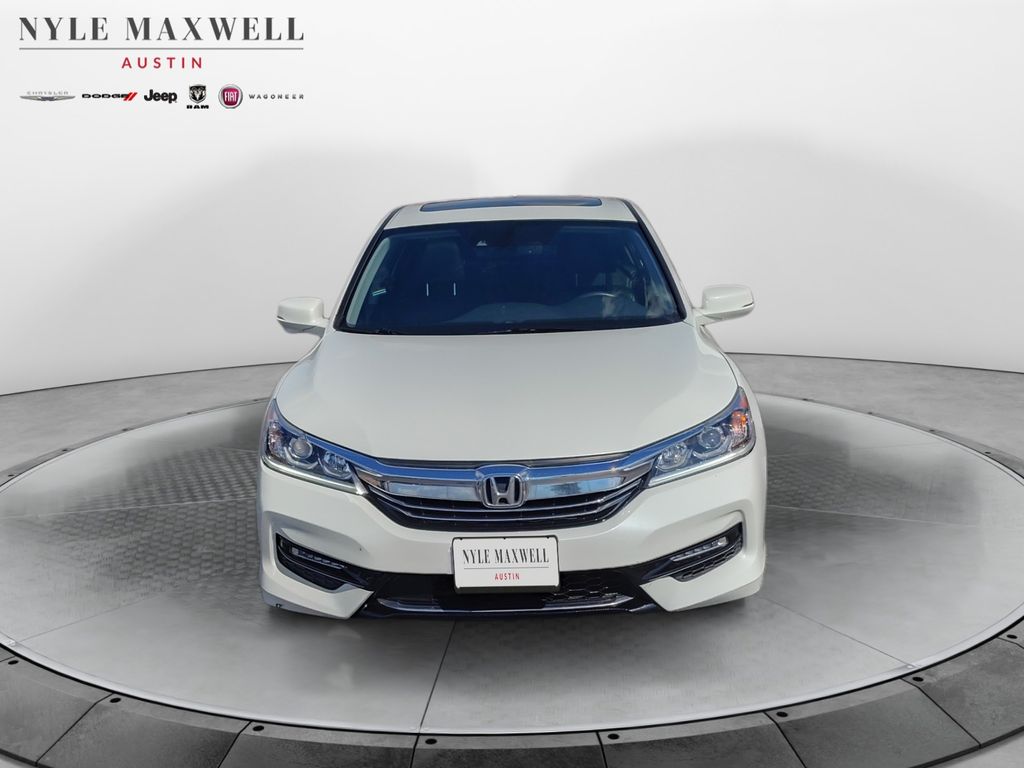 Used Car 2017 Honda Accord Hybrid  Ex-l For Sale Under $20,000 In Austin, Texas