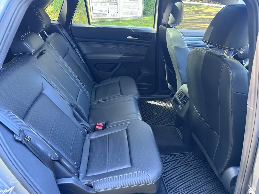 2023 Volkswagen Atlas Cross Sport V6 SE