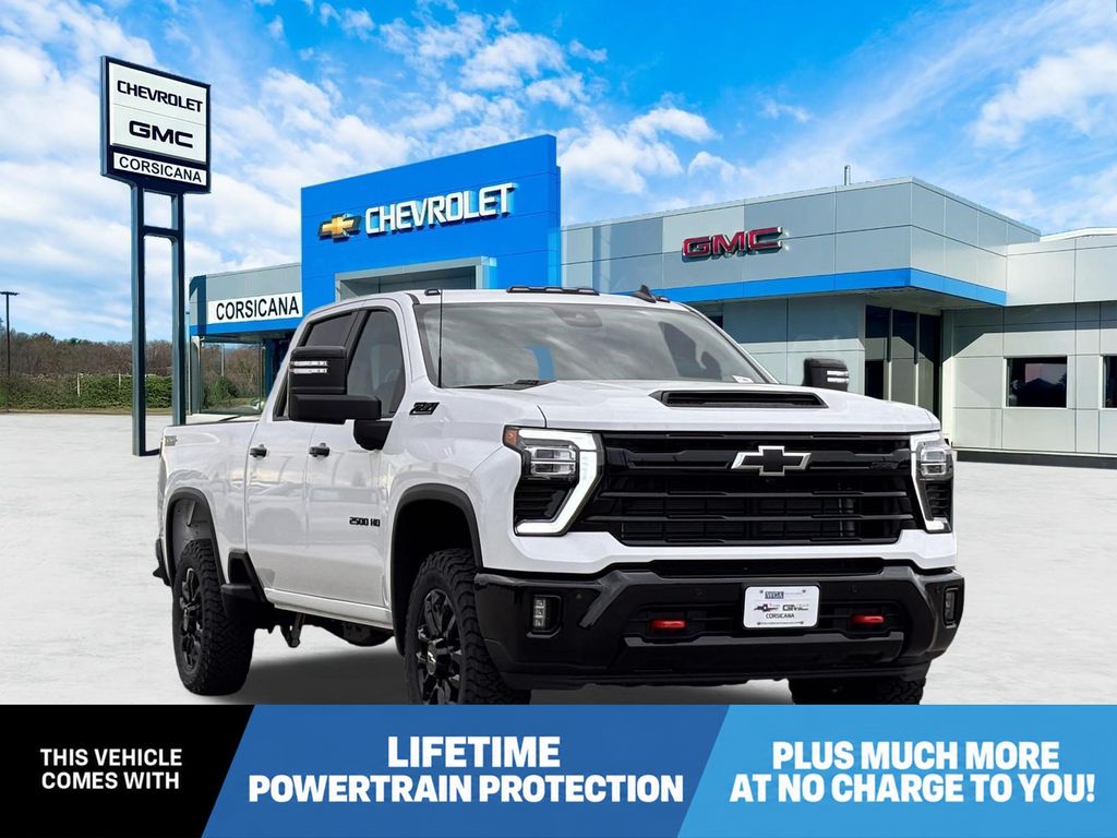 Summit White 2026 Chevrolet Silverado 2500HD Pickup Truck Four-Wheel Drive Automatic