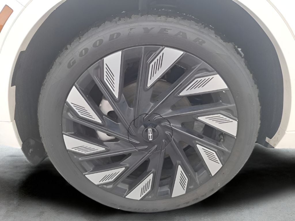 2025 Lincoln Nautilus