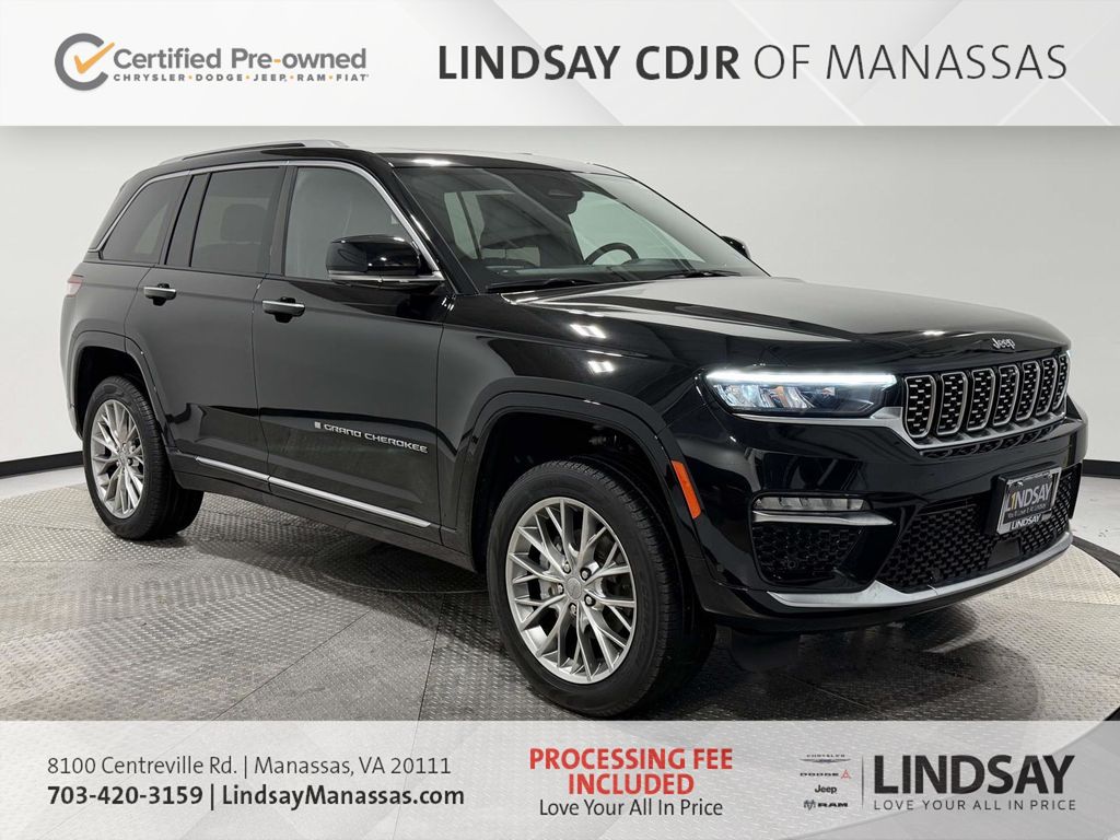 Diamond Black Crystal Pearlcoat 2022 Jeep Grand Cherokee Summit 4WD SUV / Crossover Four-Wheel Drive 8-Speed Automatic