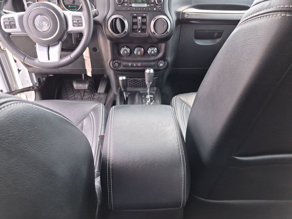 Used Car 2016 Jeep Wrangler  Unlimited Freedom Edition For Sale Under $20,000 In Austin, Texas