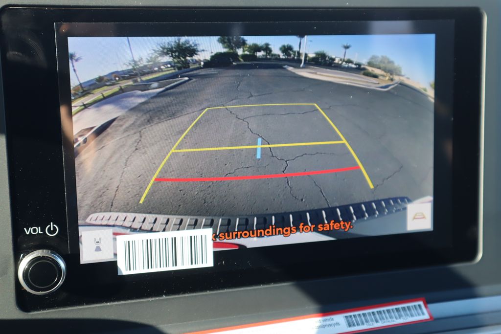 Thumbnail: 2025 Toyota 4Runner - 15