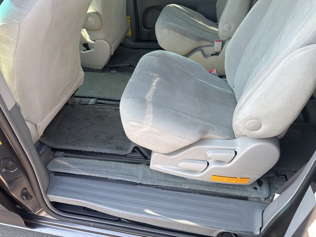 2012 Toyota Sienna  Le In Austin, Texas