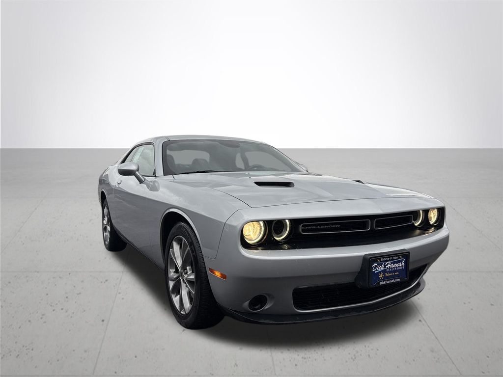 2021 Dodge Challenger SXT