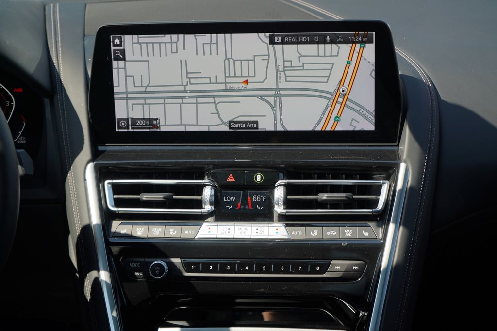 Thumbnail: 2026 BMW 8 Series - 8