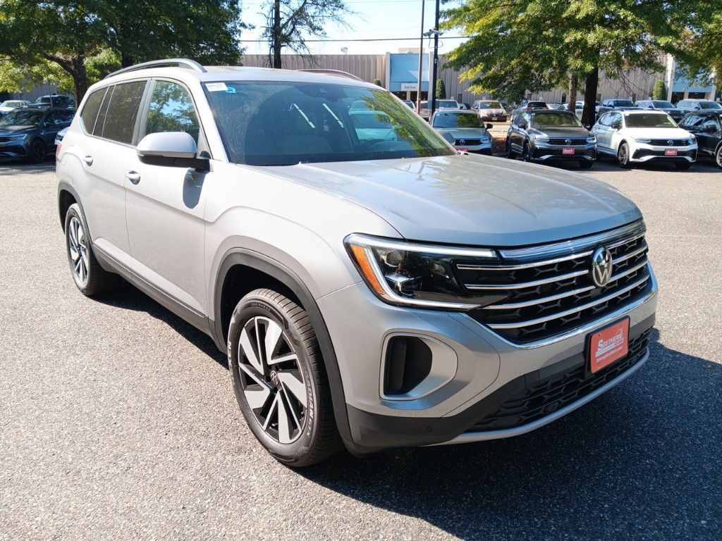 2024 Volkswagen Atlas 2.0T SE w/Technology 7