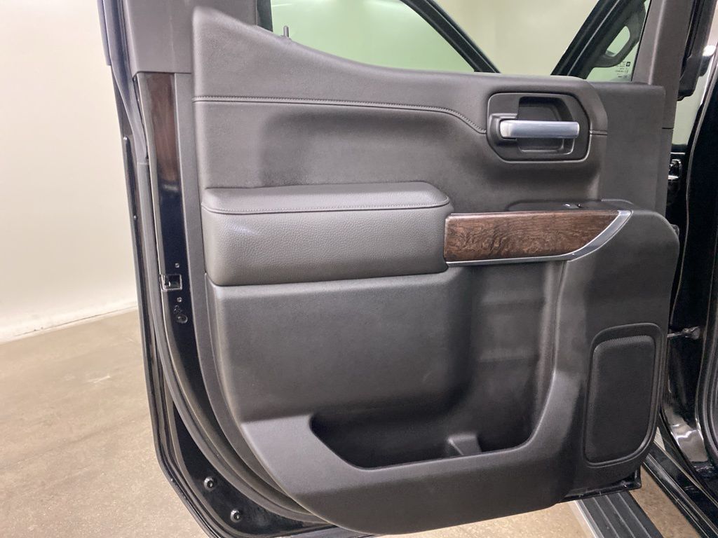 2020 GMC Sierra 1500 Denali photo