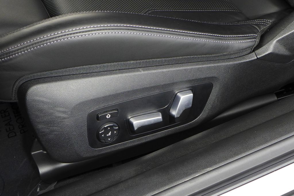 Thumbnail: 2024 BMW M4 - 23