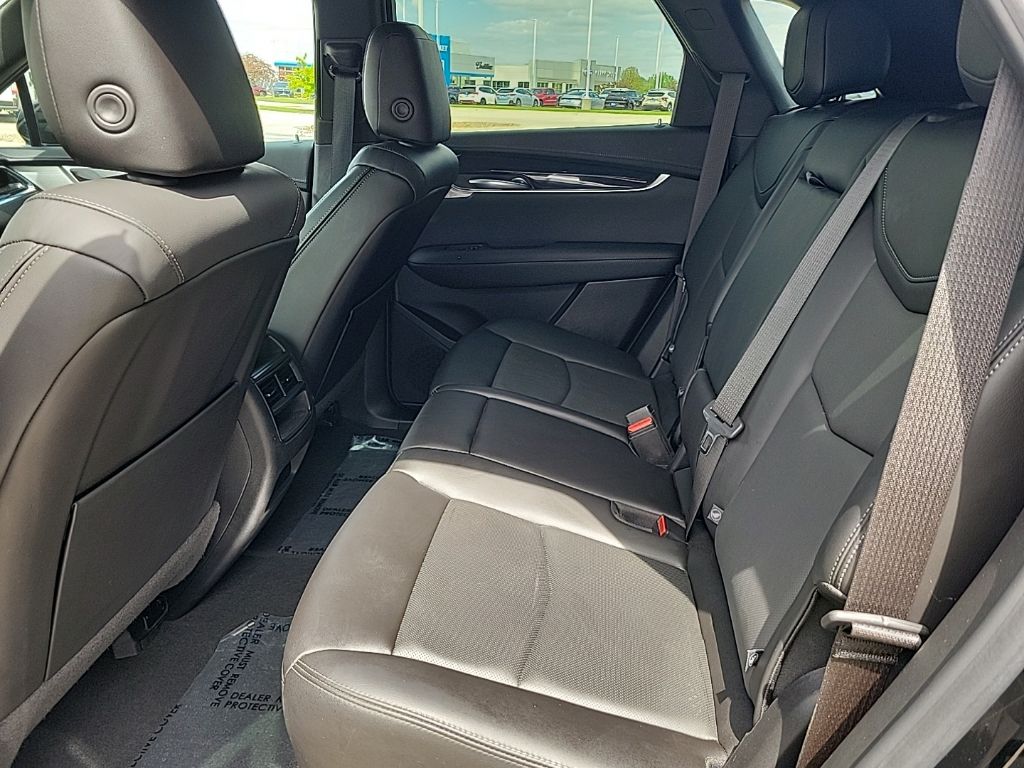Used 2022 Cadillac XT5 SUV