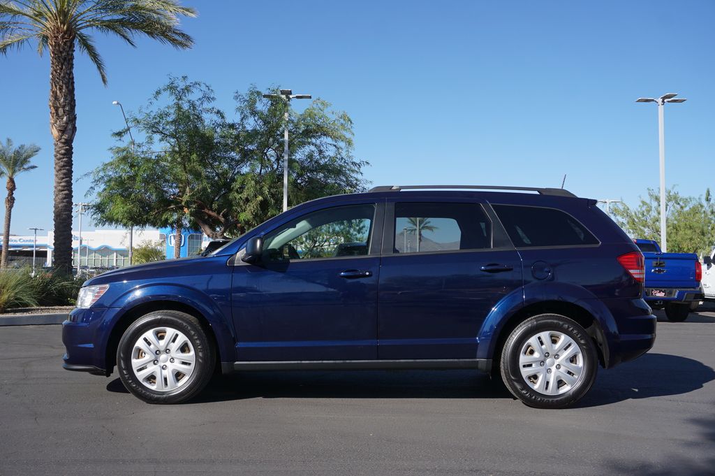 2020 Dodge Journey SE 2