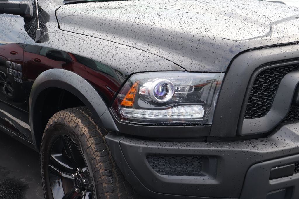 Thumbnail: 2024 RAM 1500 Classic - 4