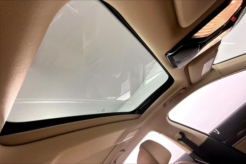 Used 2022 BMW 7 Series 750i xDrive For Sale in OLIVE BRANCH, MS