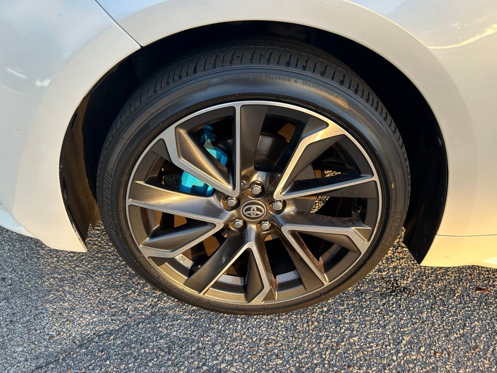 Thumbnail: 2021 Toyota Corolla - 9