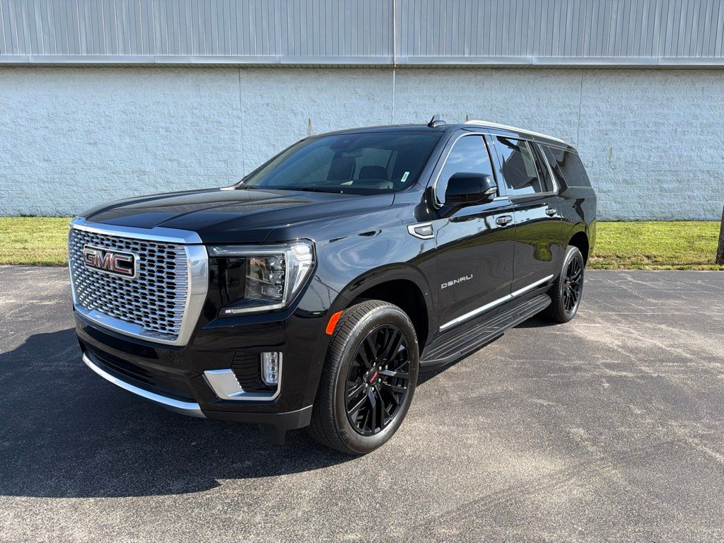  2024 GMC Yukon XL Denali 4WD   