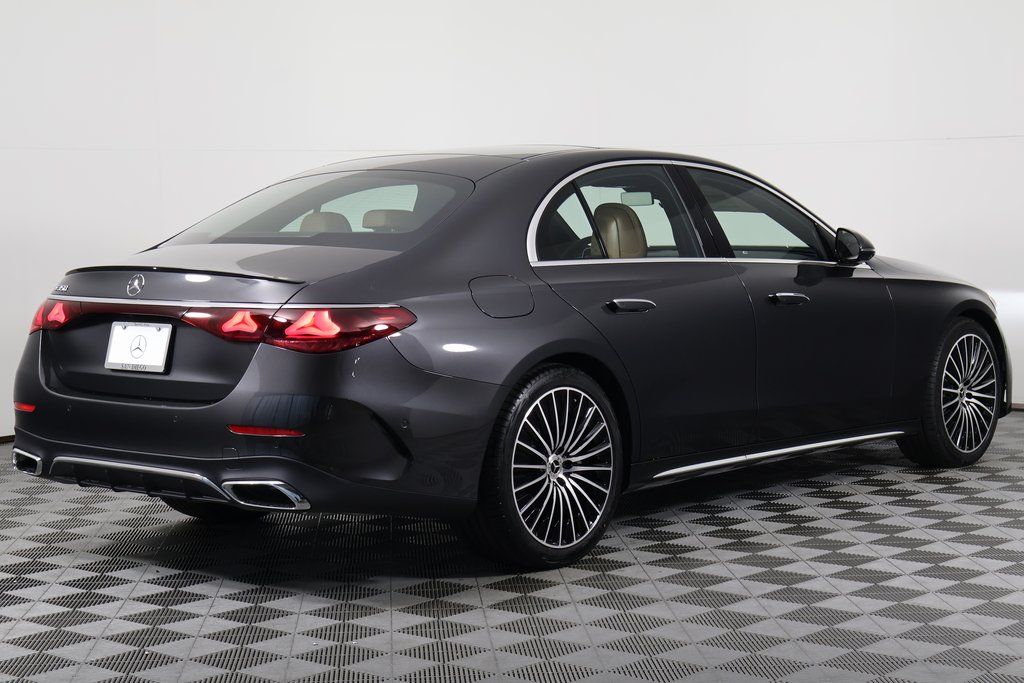 Thumbnail: 2026 Mercedes-Benz E-Class - 2