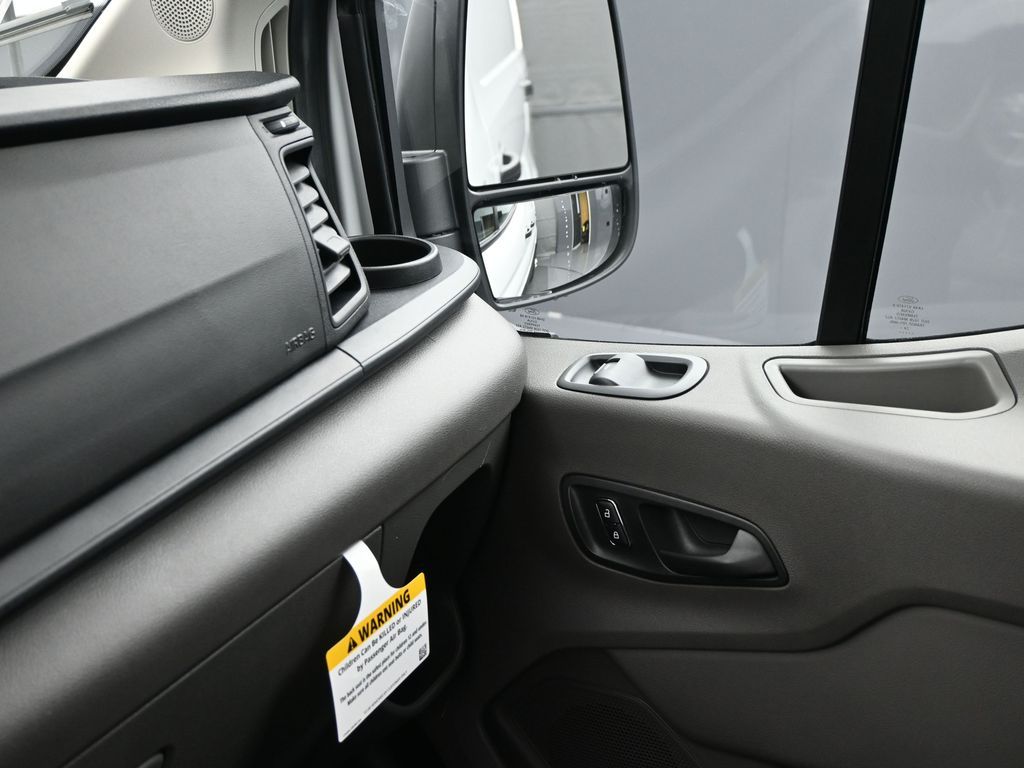 2025 Ford Transit 350