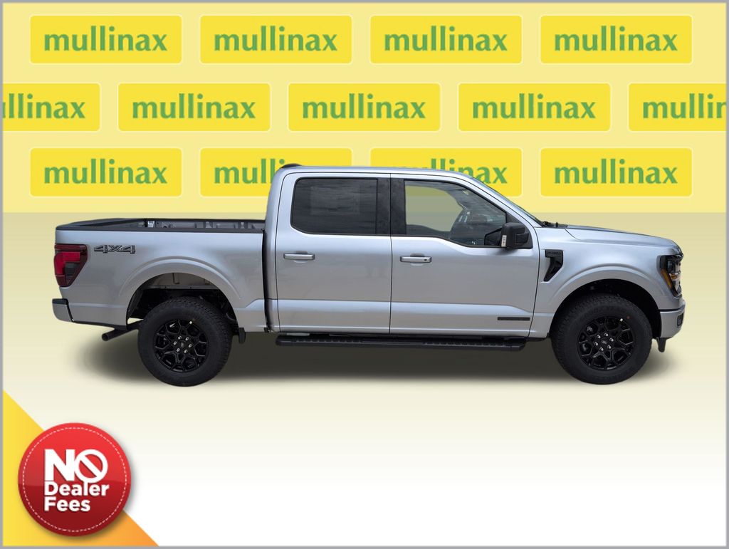New 2026 Silver Ford XLT image 2