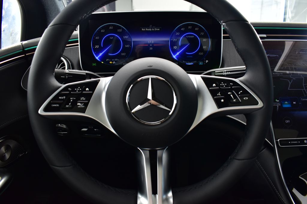 2024 Mercedes-Benz EQE 350 17