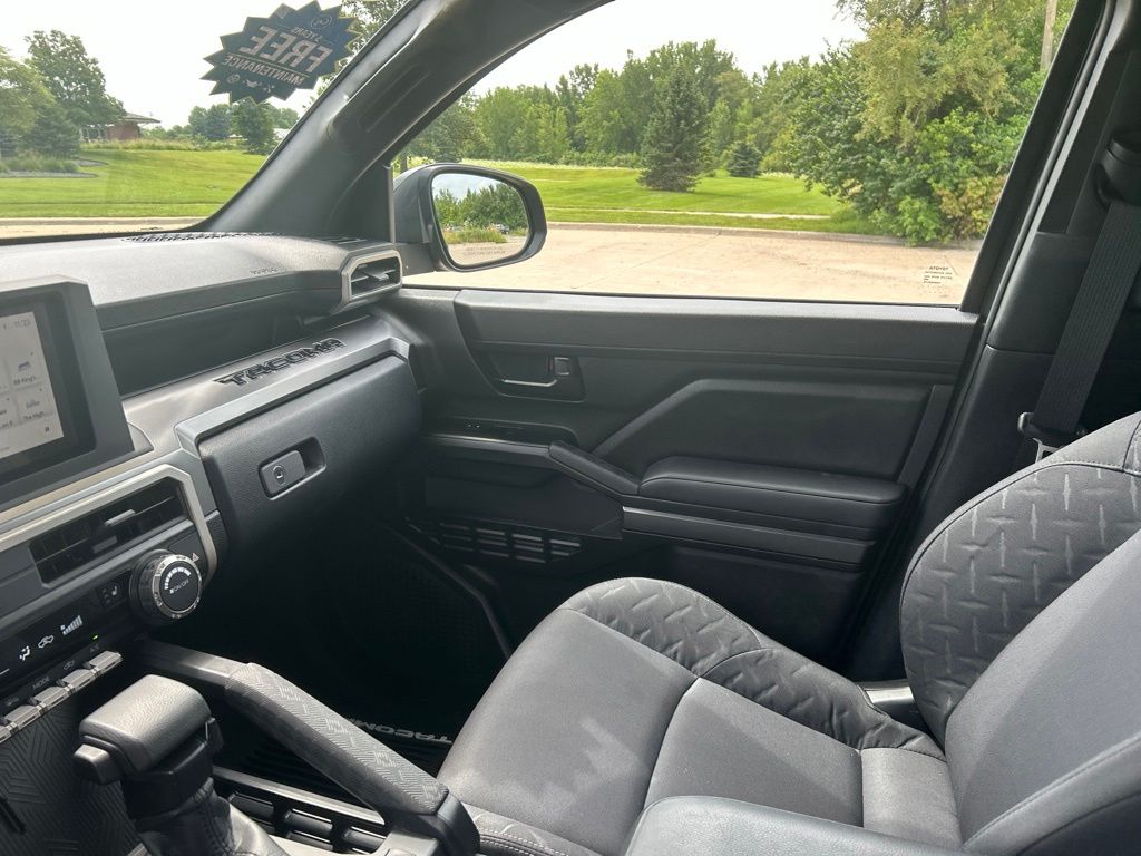 Used 2025 Toyota Tacoma Truck