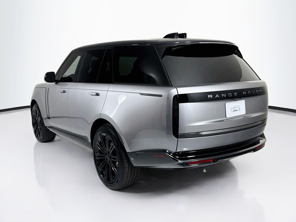 Thumbnail: 2026 Land Rover Range Rover - 7