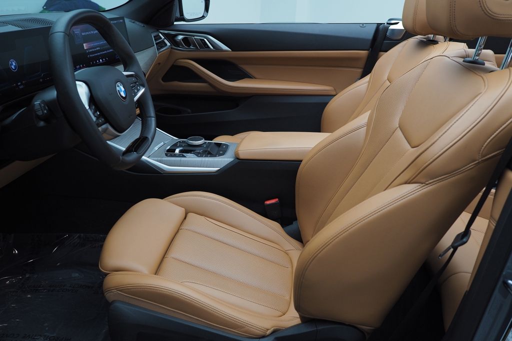 Thumbnail: 2025 BMW 4 Series - 8