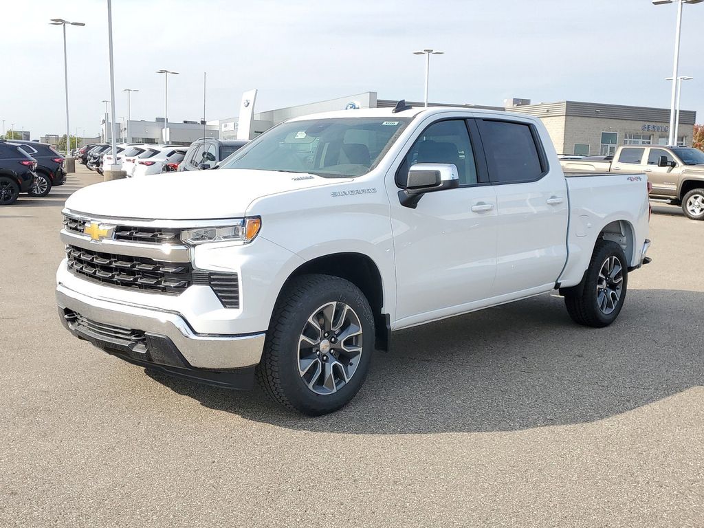 2024 Chevrolet Silverado 1500 LT 2