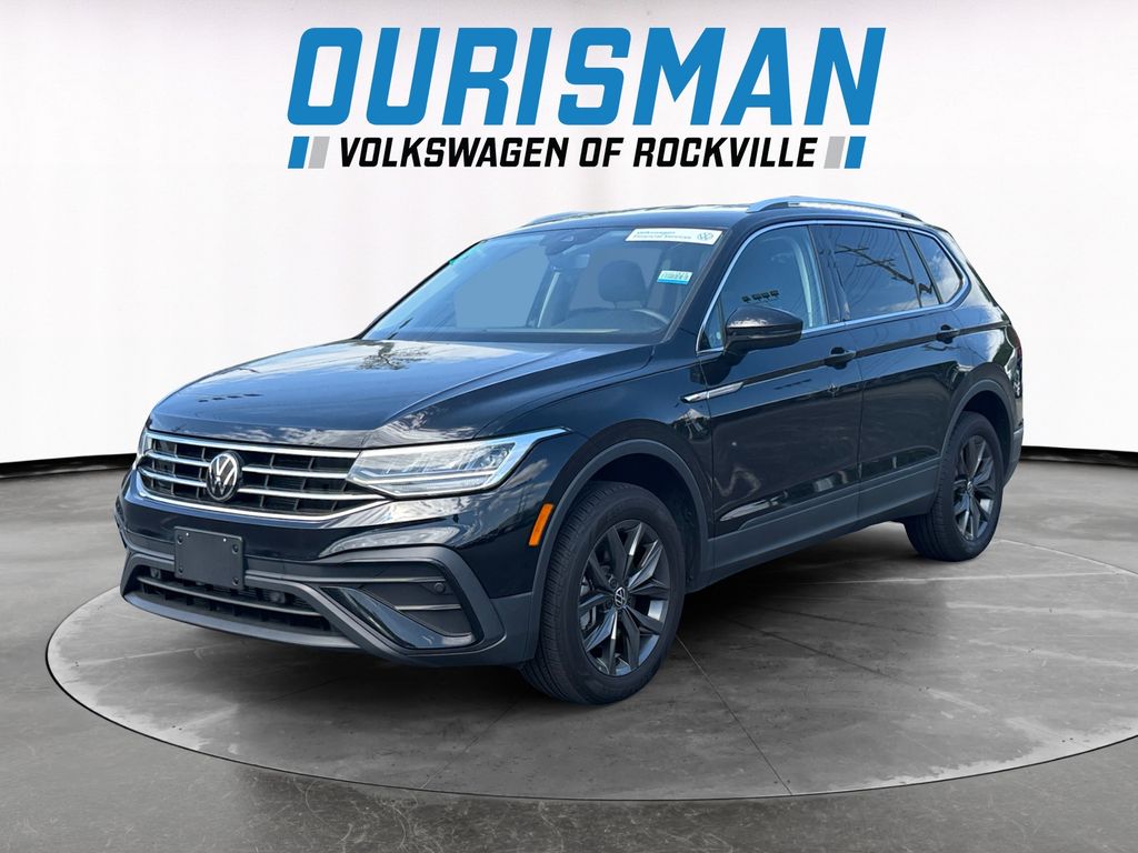 2024 Volkswagen Tiguan 2.0T SE photo