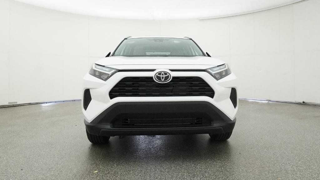Thumbnail: 2025 Toyota RAV4 - 18