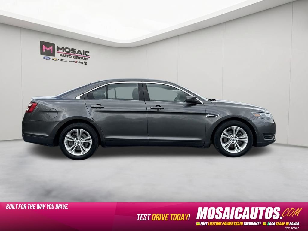 2015 Ford Taurus