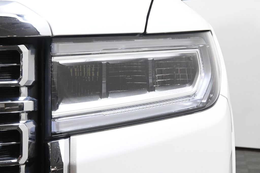 Thumbnail: 2023 GMC Acadia - 11