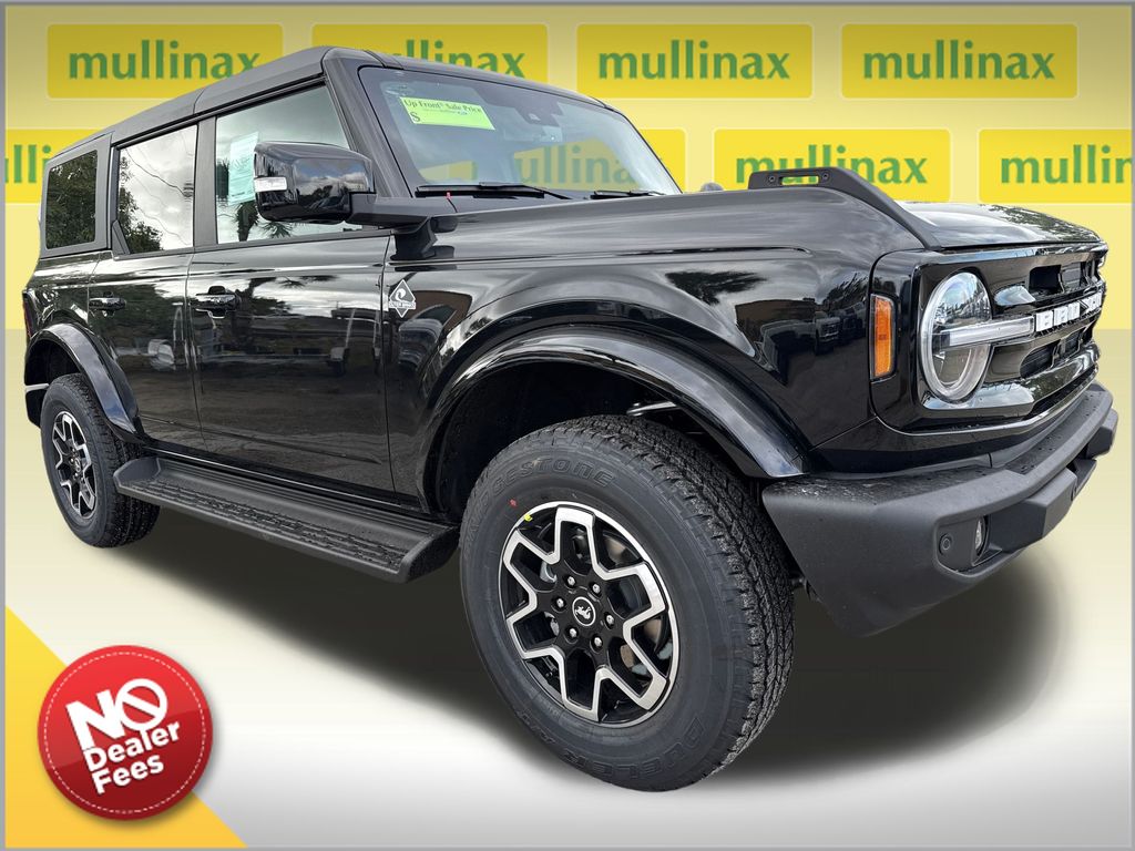 2025 Ford Bronco 4-Door Outer Banks's photo