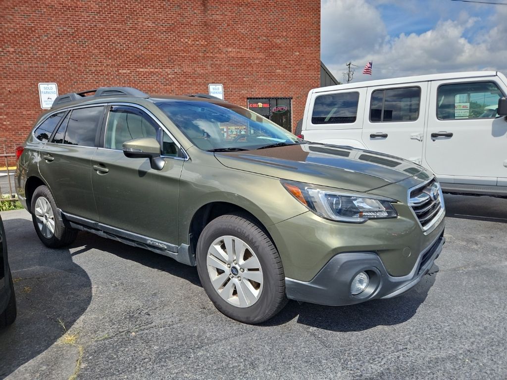 2018 Subaru Outback 2.5i Premium's photo