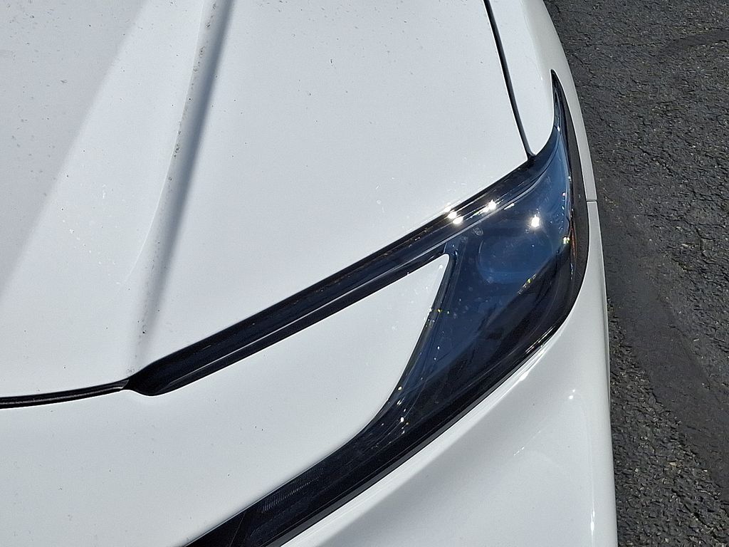 Thumbnail: 2025 Toyota Camry - 9