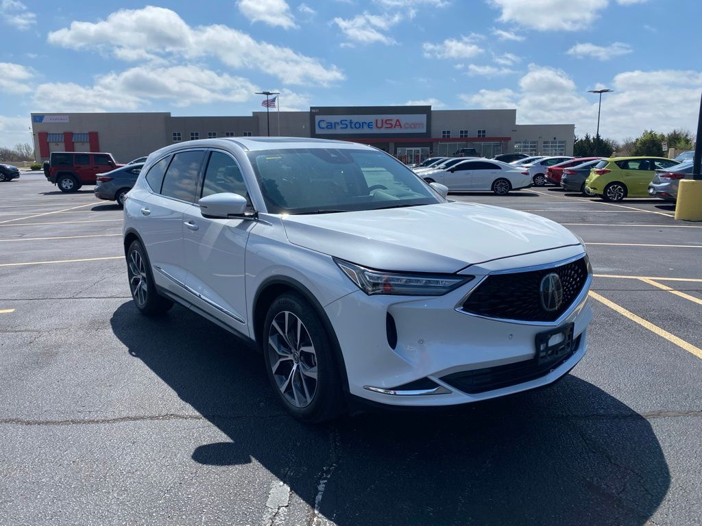 White 2022 Acura MDX FWD with Technology Package SUV / Crossover Front-Wheel Drive Automatic