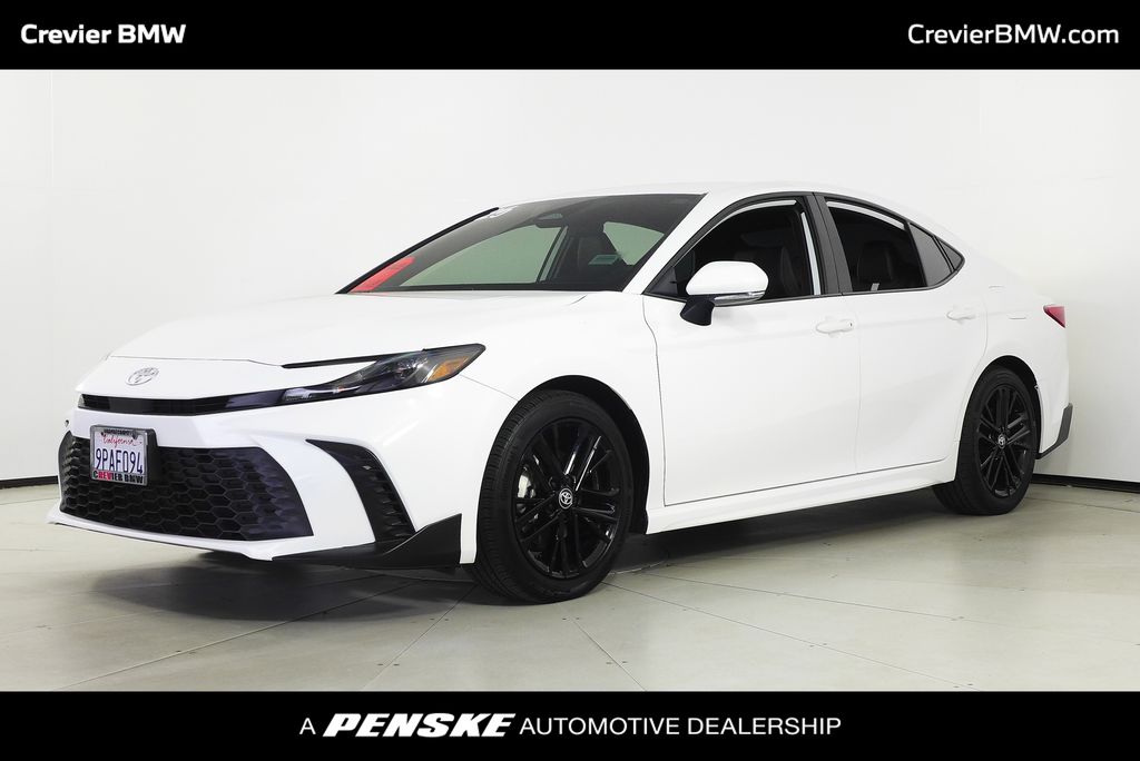 2025 Toyota Camry SE -
                Santa Ana, CA