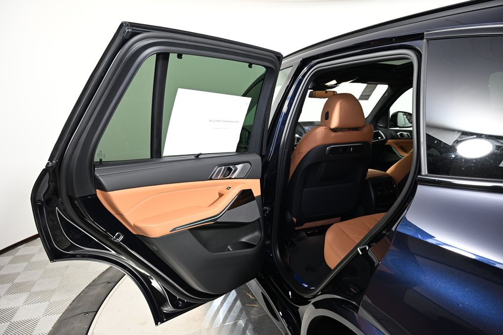 Thumbnail: 2026 BMW X5 - 23