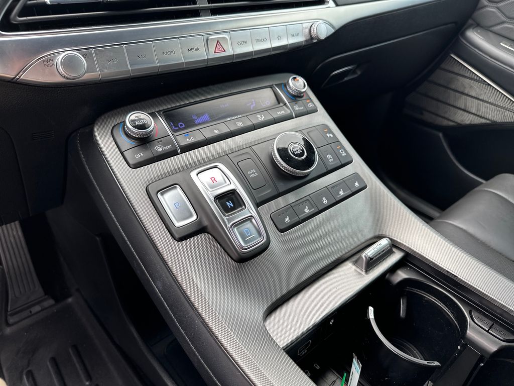 Used Car 2020 Hyundai Palisade  Limited For Sale Under $30,000 In Austin, Texas