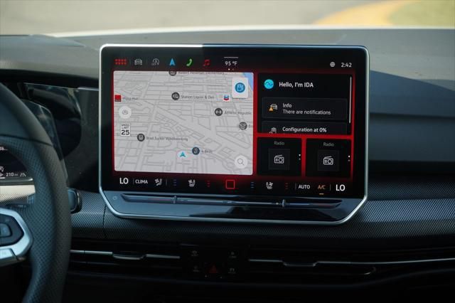 Thumbnail: 2025 Volkswagen Golf - 10