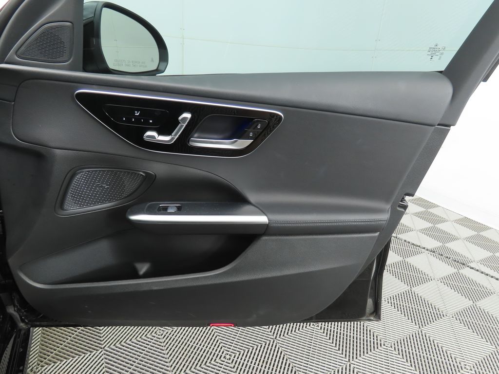 Thumbnail: 2024 Mercedes-Benz C-Class - 25