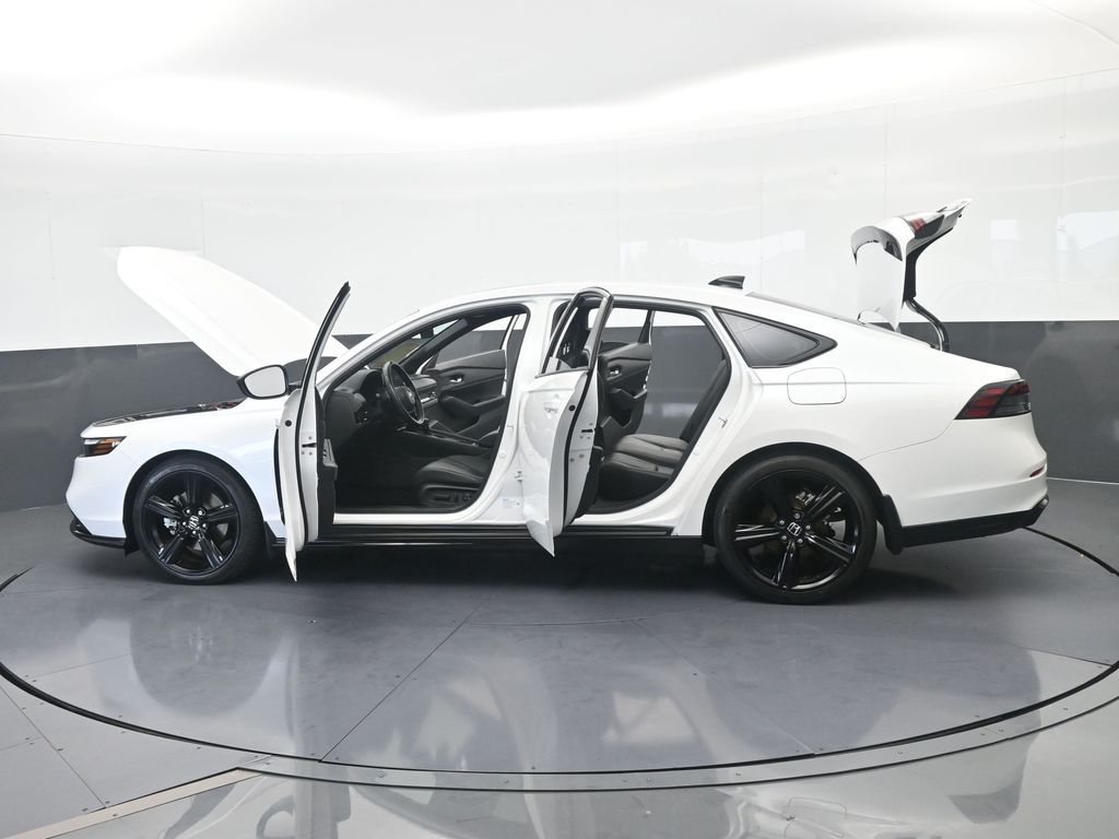 Used 2025 White Honda Sport-L image 73