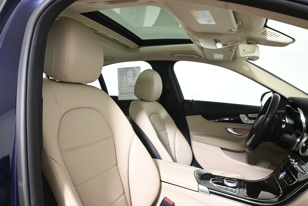Thumbnail: 2019 Mercedes-Benz C-Class - 30