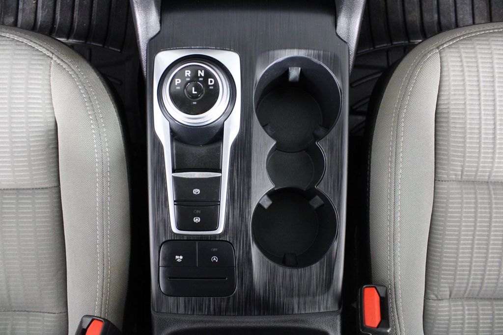 Used 2022 Ford Escape for sale in 