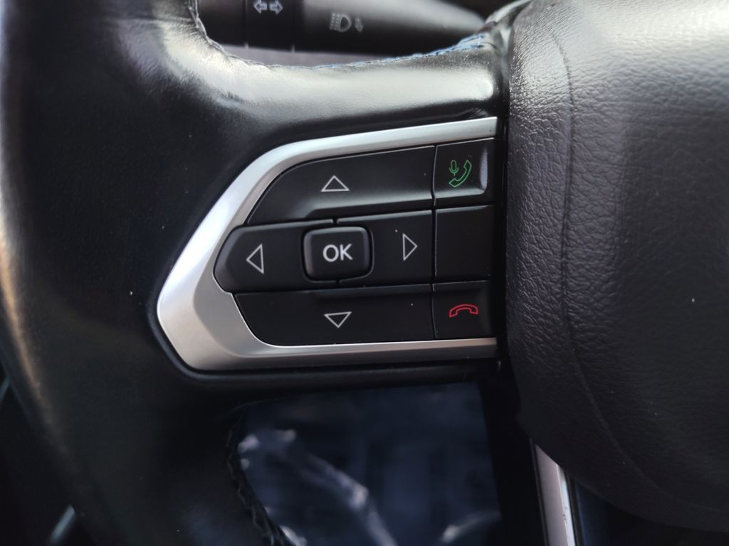 Used Car 2022 Jeep Compass  Latitude For Sale Under $20,000 In Austin, Texas