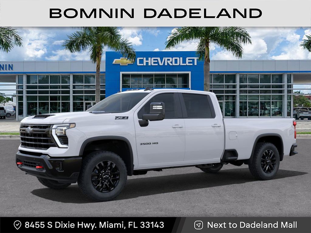 2025 Chevrolet Silverado 3500HD LT photo