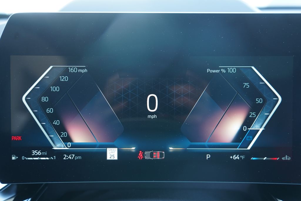 2025 BMW X2 xDrive28i 17