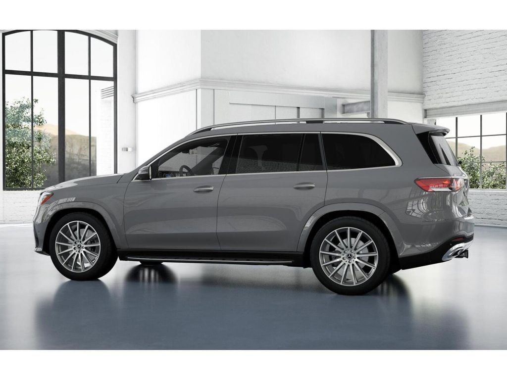 2025 Mercedes-Benz GLS GLS 450 32