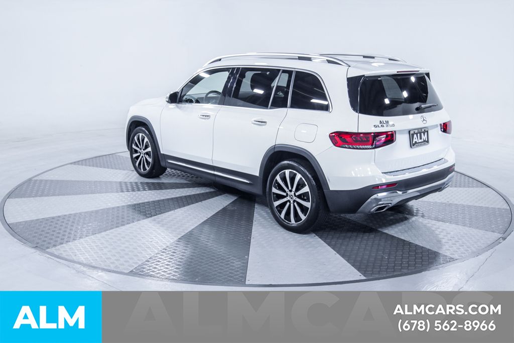 Used 2022 White Mercedes-Benz GLB 250 image 7