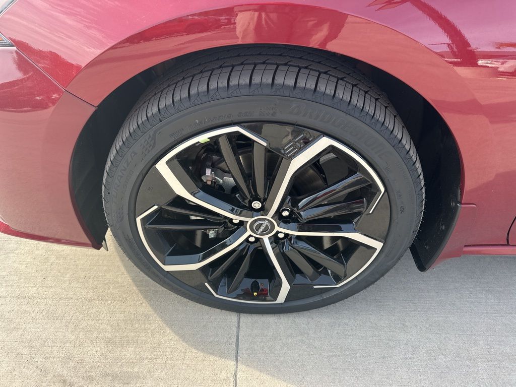 2025 Scarlet Ember Nissan Altima 2.5 SR FWD Sedan